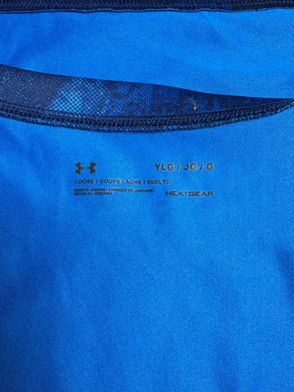 NWT. Under Armour HeatGear Blue Digi Camo Tech Graphic T-Shirt Size YLG